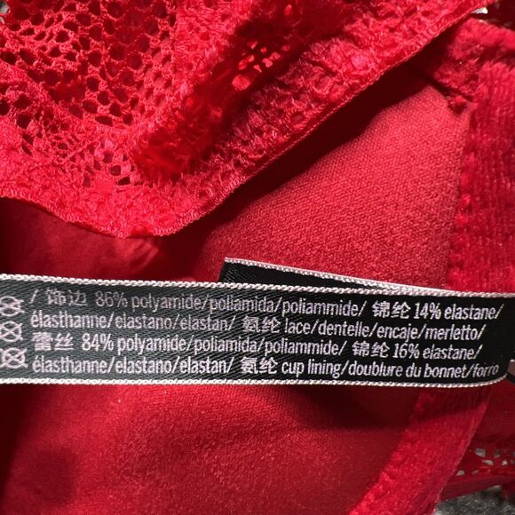 Victoria's Secret NWT 32B Bombshell Plunge Bra Red Sexy Fishnet Lace Front Close - Picture 7 of 7